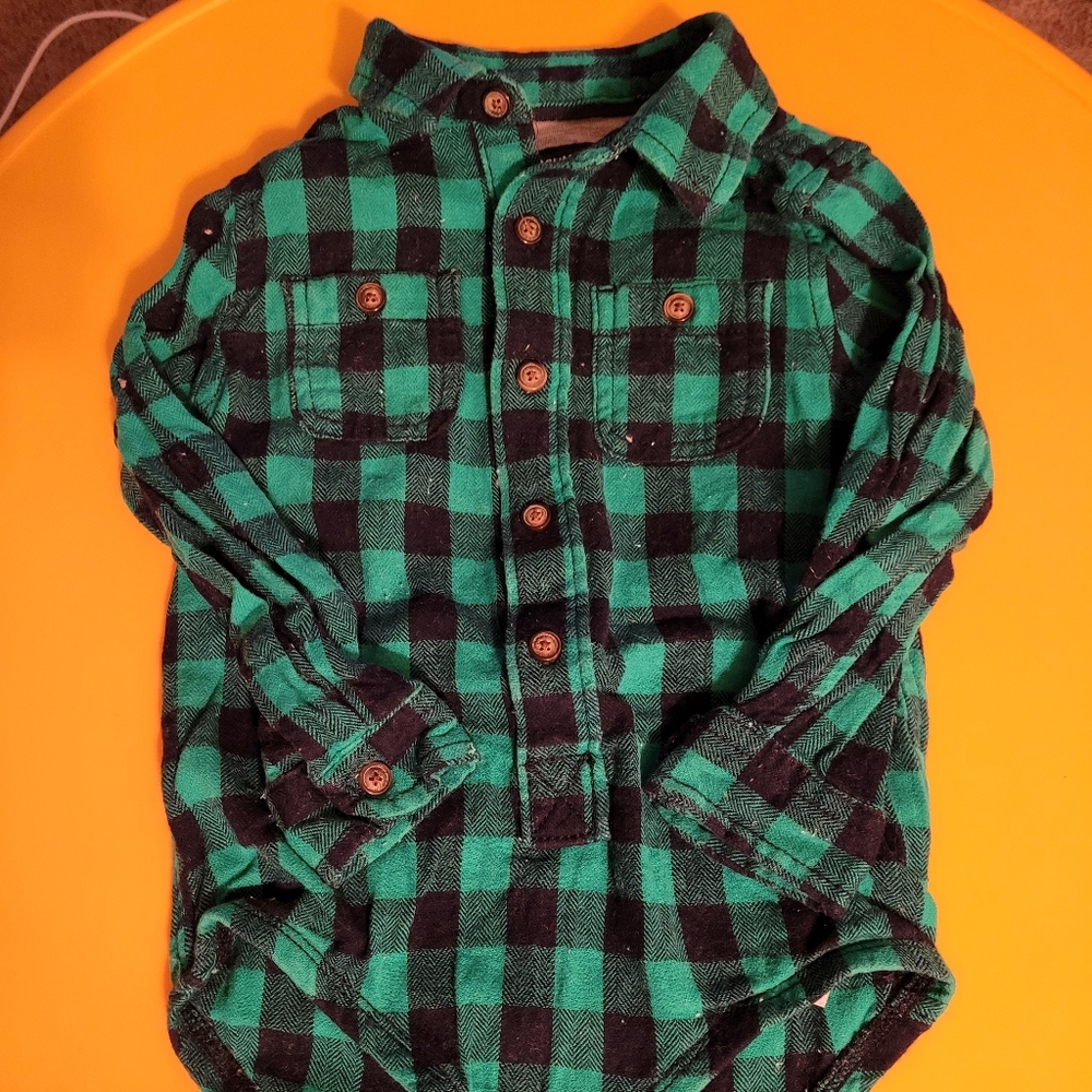 🌑 Kids button up onesis
